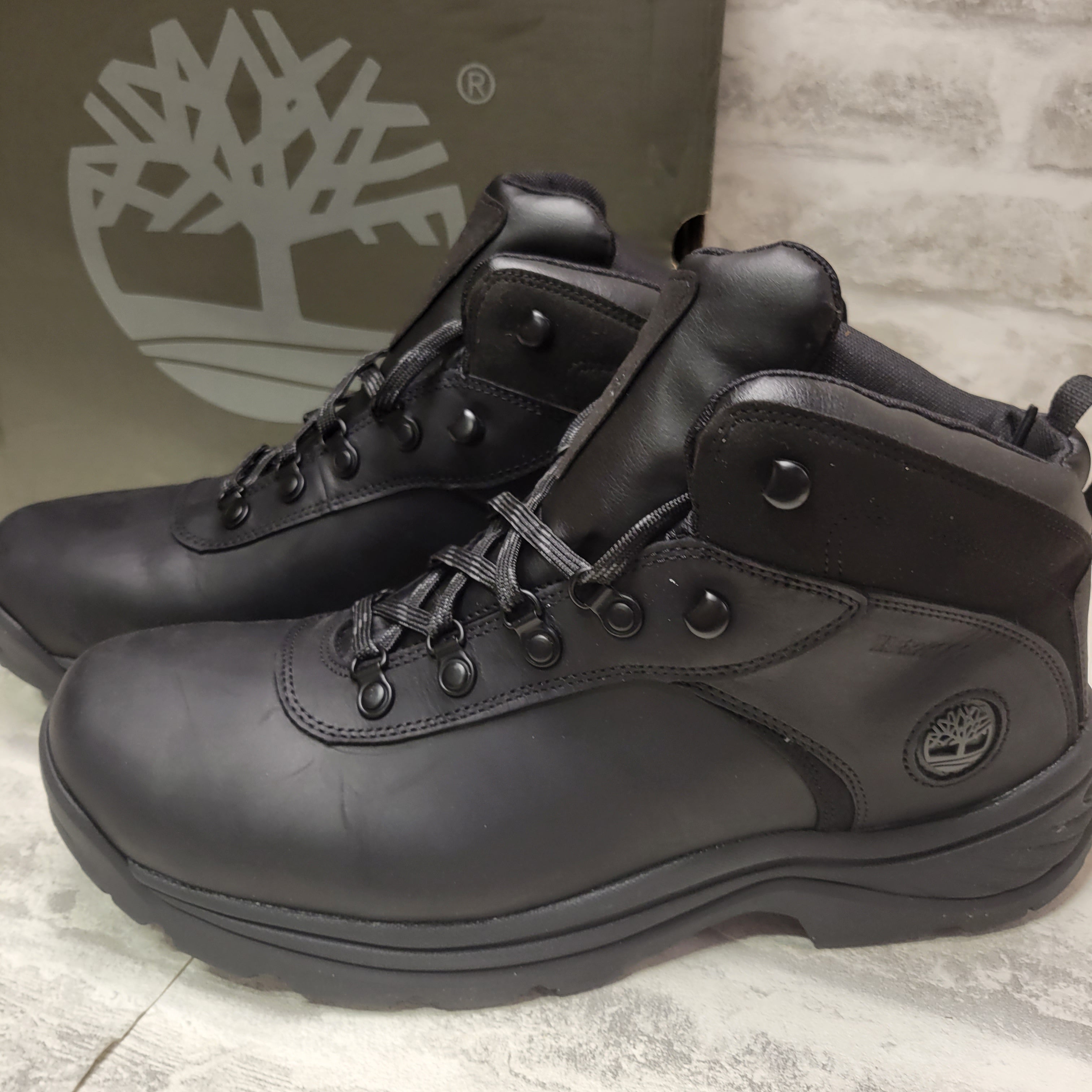 Timberland Men's Flume Mid Waterproof Hiking Boot, Black, 12W (7772461629678)